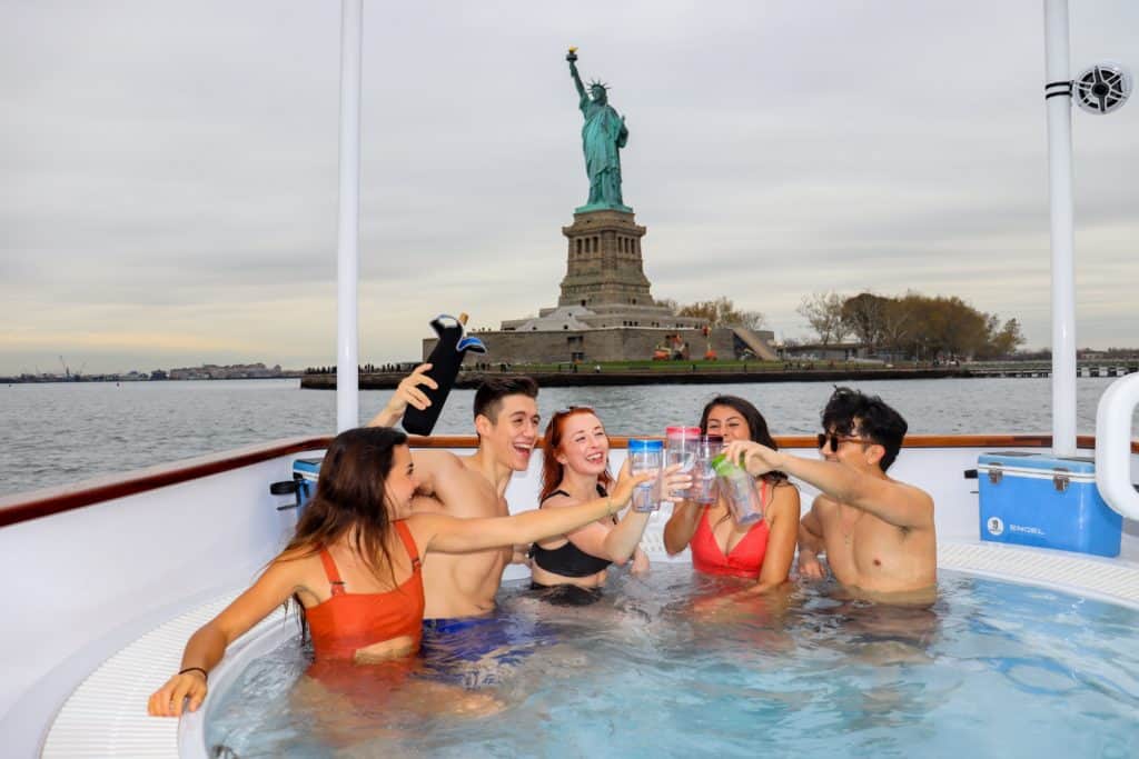 New York Hot Tub