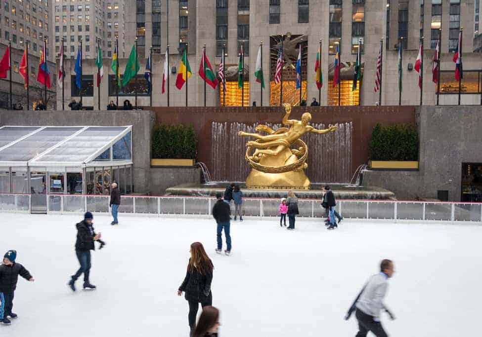 22 Fun Things to do in NYC for Christmas